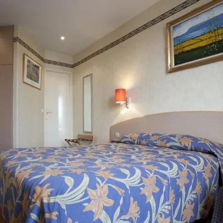 Transcontinental Hotel Parigi