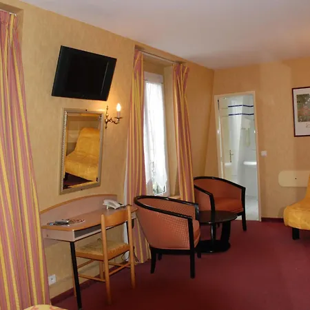 Transcontinental Hotel 2*